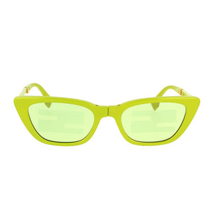 fendi, fendi eyewear, fendi sunglasses, xeyes sunglass shop, women sunglasses, fashion sunglasses, cat eye sunglasses, green sunglasses, fendi baguette, fe40089I