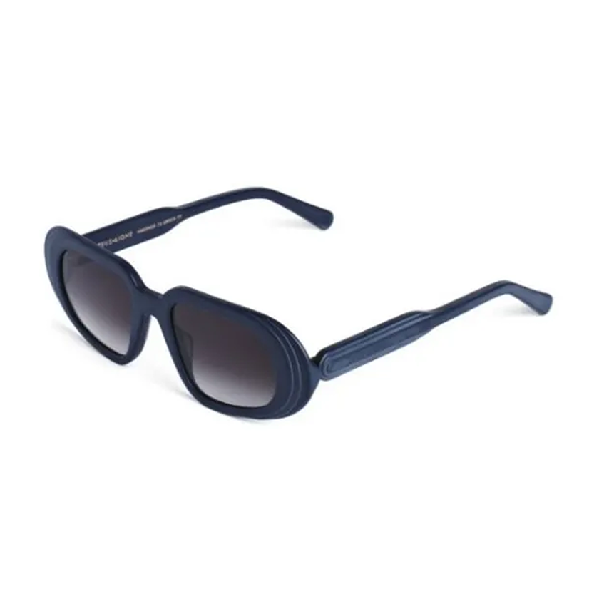 zeus+dione, zeus+dione eyewear, zeus+dione sunglasses, xeyes, xeyes sunglass shop, women sunglasses, 
axia