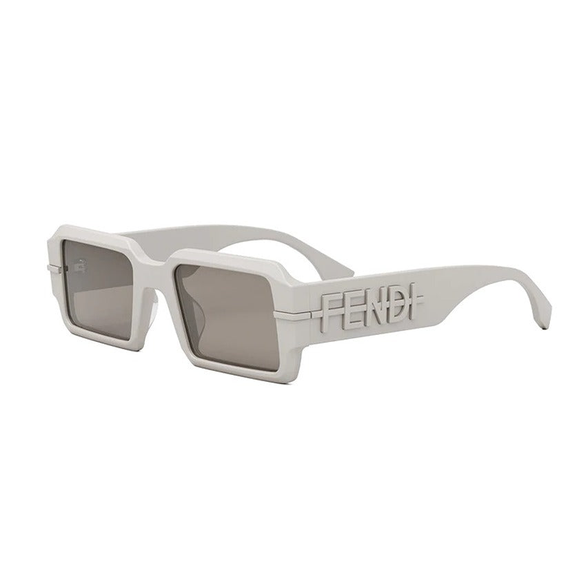 fendi, fendi eyewear, fendi sunglasses, xeyes sunglass shop, men sunglasses, women sunglasses, fashion sunglasses, rectangular sunglasses, black sunglasses, fe40073u, fendigraphy