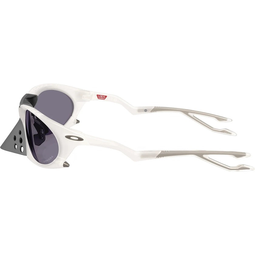 oakley, oakley eyewear, oakley sunglasses, xeyes sunglass shop, men sunglasses, women sunglasses, fashion, fashion sunglasses, sport sunglasses, jaylen brown oakley glasses, oakley plantaris, oo9437, oakley nba, prizm lenses