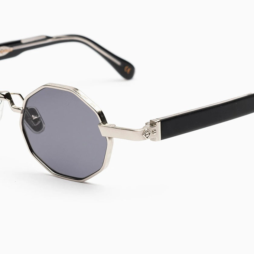 bust out sunglasses, bust out eyewear, italian glasses, geometric sunglasses, unisex glasses, men glasses, women glasses, xeyes sunglass shop, bust out glasses, bust out pitt, round glasses, geometric glasses, bust out pitt 