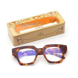 loki, loki eyewear, loki optical glasses, xeyes sunglass shop, loki reading glasses, reading glasses, loki albenga, albenga, cat-eye glasses
