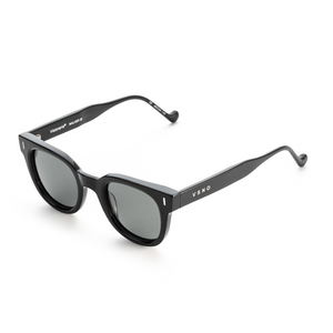 visionario, visionario eyewear, visionario sunglasses, xeyes sunglass shop, men sunglasses, women sunglasses, fashion sunglasses, visionario walker