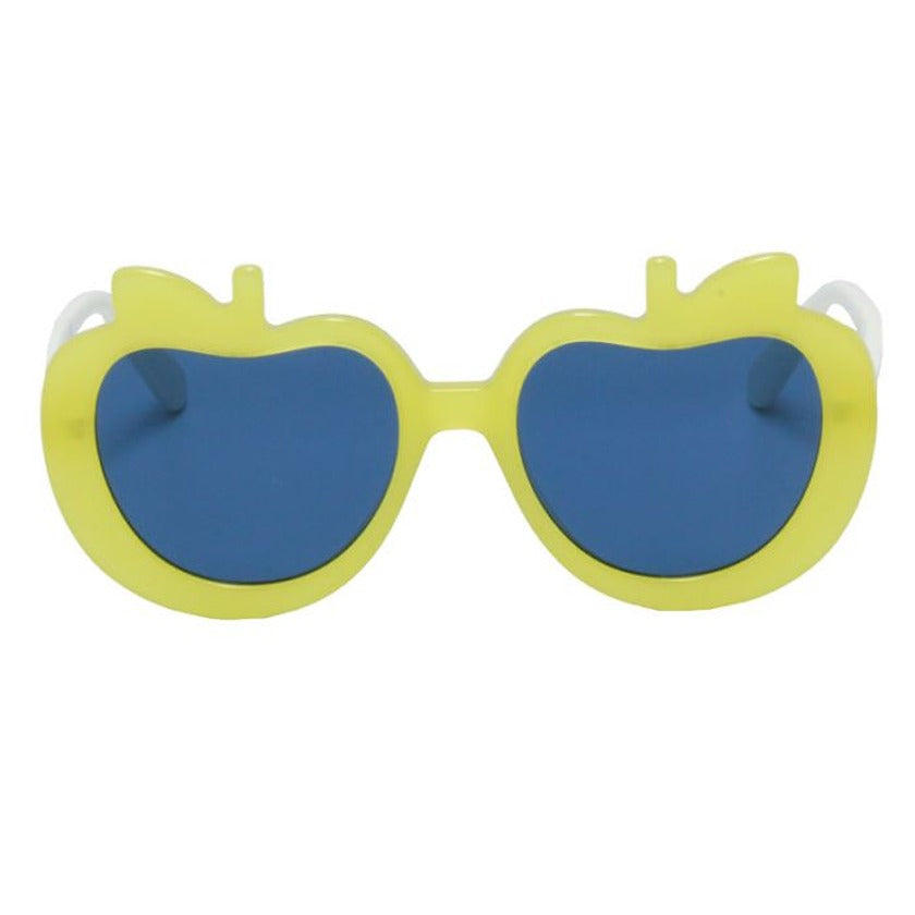 stella mccartney, stella mccartney eyewear, xeyes sunglass shop, stella mccartney kids sunglasses, fashion, heart sunglasses, kids sunglasses, apple shape sunglasses, sc4062ik