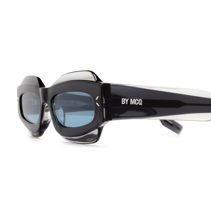 mcq, mcq sunglasses, xeyes, xeyes sunglass shop, green sunglasses, women sunglasses, mcq icons mq0374s